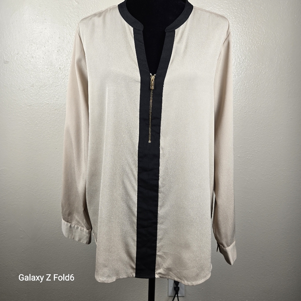 Calvin Klein Blouse XL Beige Black Zip Front Long Sleeve Top Roll Tab NWT Flawed